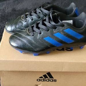 Boys Adidas soccer cleats